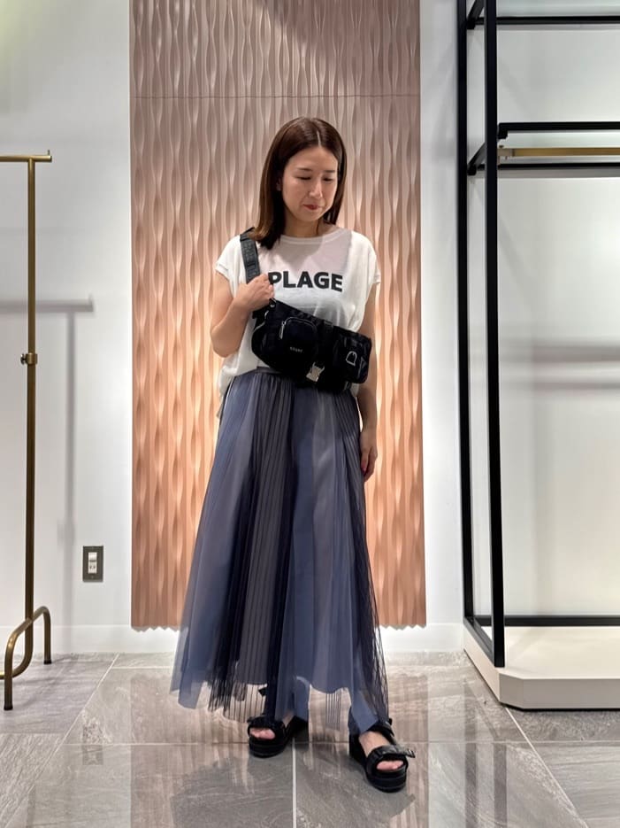 Vinのフロントロゴシアーニットプルオーバーを使ったコーディネートを紹介します。｜Rakuten Fashion(楽天ファッション／旧楽天ブランドアベニュー)5979172