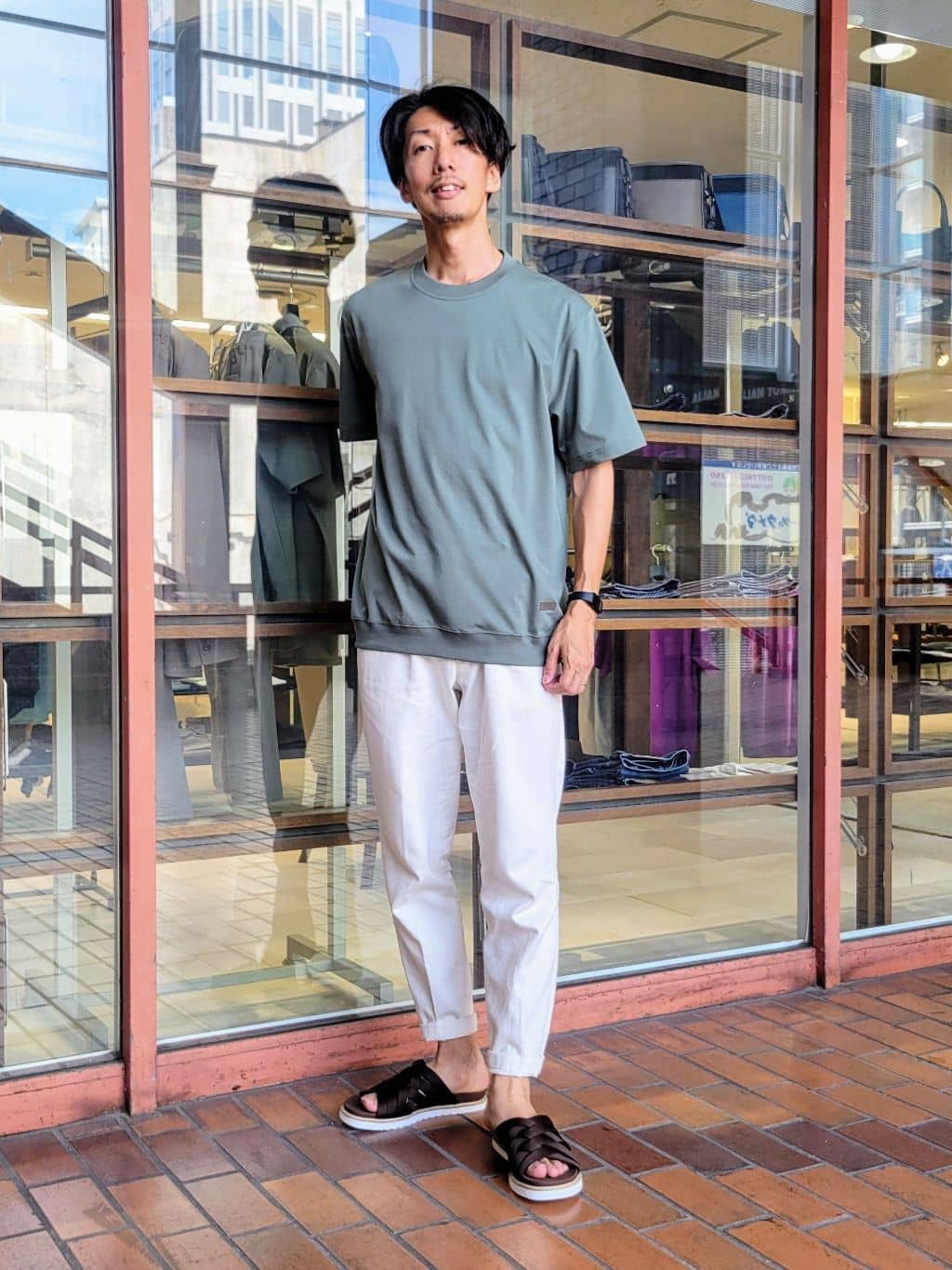 TAKEO KIKUCHIの【抗菌防臭/5サイズ展開】ハイゲージポンチ Tシャツを使ったコーディネートを紹介します。｜Rakuten Fashion(楽天ファッション／旧楽天ブランドアベニュー)5979789