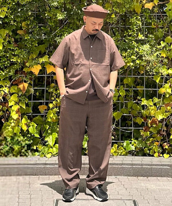 BEAMS HEARTのポリエステルトロ チェック シャツ (吸水速乾・接触冷感)を使ったコーディネートを紹介します。｜Rakuten Fashion(楽天ファッション／旧楽天ブランドアベニュー)5980690