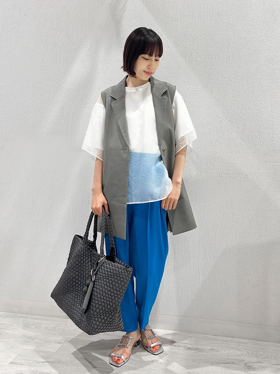 Vinのスリットショルダーリバーシブルカットソーを使ったコーディネートを紹介します。｜Rakuten Fashion(楽天ファッション／旧楽天ブランドアベニュー)5986312