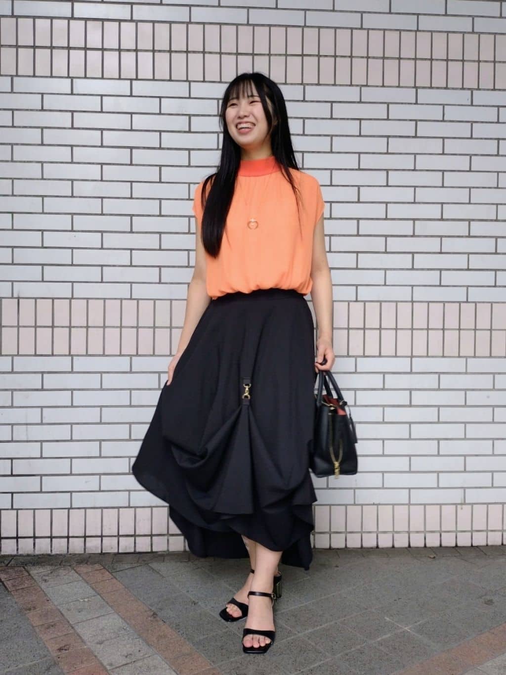 Vinのセミハイネック異素材コンビトップスを使ったコーディネートを紹介します。｜Rakuten Fashion(楽天ファッション／旧楽天ブランドアベニュー)5986379