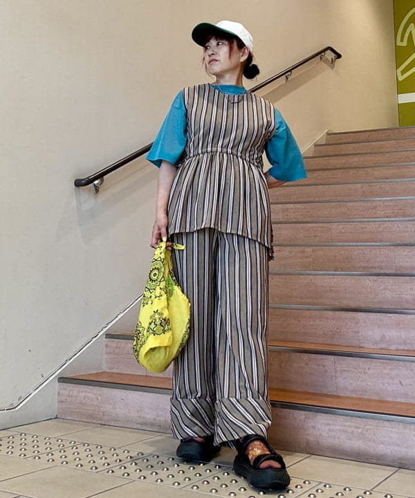 BEAMS HEARTのストライプ ジャカード パンツを使ったコーディネートを紹介します。｜Rakuten Fashion(楽天ファッション／旧楽天ブランドアベニュー)5989242