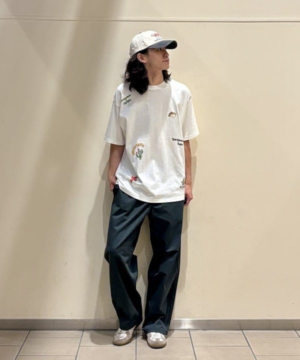 BEAMS HEARTのGMS ワーク イージーパンツを使ったコーディネートを紹介します。｜Rakuten Fashion(楽天ファッション／旧楽天ブランドアベニュー)5989243