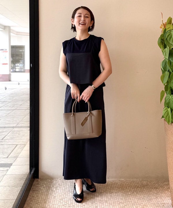 BEAMS HEARTの【WEB限定色BLACK予約受付中】【定番】パーテーション トートバッグ 25AW お仕事 レディース オンオフ兼用 を使ったコーディネートを紹介します。｜Rakuten Fashion(楽天ファッション／旧楽天ブランドアベニュー)5990854