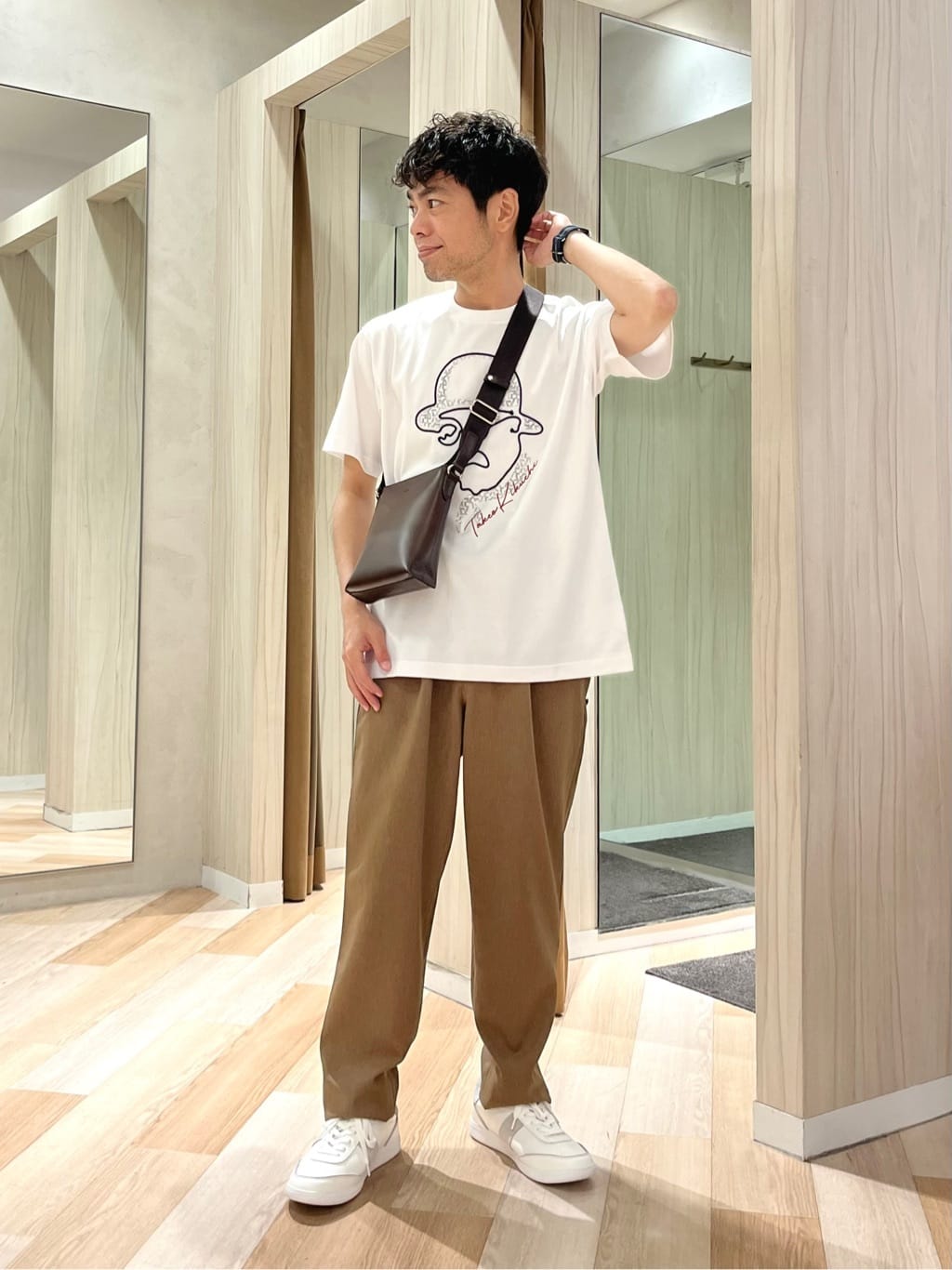 TAKEO KIKUCHIの【Sサイズ~】フェイスロープ刺繍 天竺Tシャツを使ったコーディネートを紹介します。｜Rakuten Fashion(楽天ファッション／旧楽天ブランドアベニュー)5994376