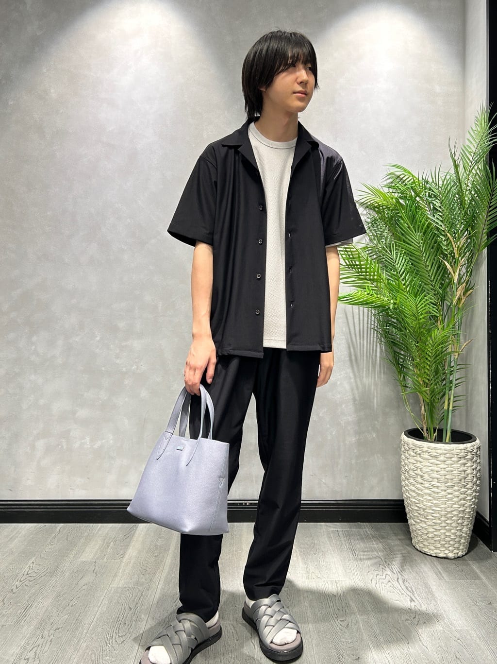 TAKEO KIKUCHIの【尾州織/Made in JAPAN】メランジ Tシャツを使ったコーディネートを紹介します。｜Rakuten Fashion(楽天ファッション／旧楽天ブランドアベニュー)5994838