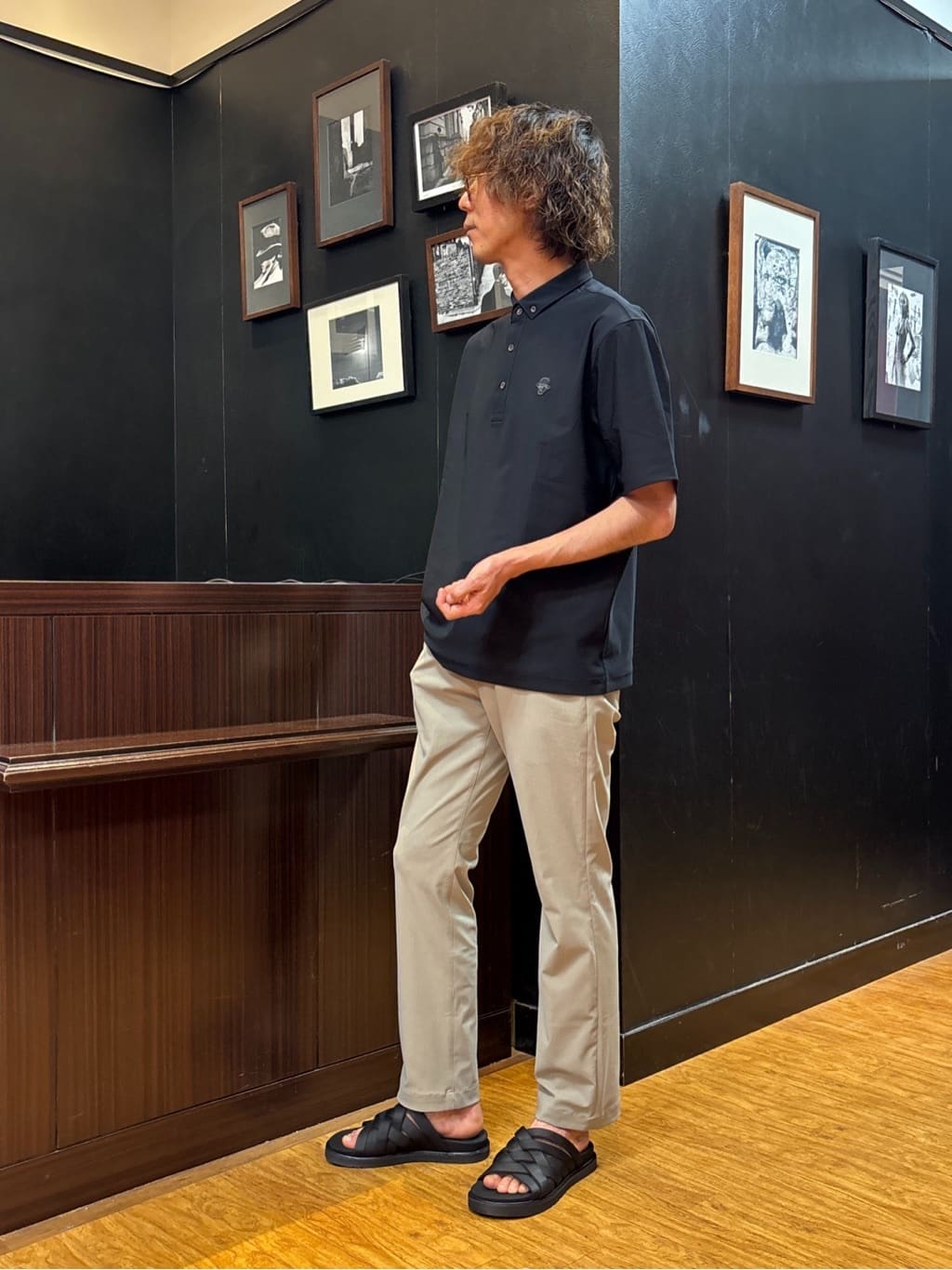 TAKEO KIKUCHIの【COOL CITY WEAR】エアートール ポロシャツ /接触冷感・通気性を使ったコーディネートを紹介します。｜Rakuten Fashion(楽天ファッション／旧楽天ブランドアベニュー)5995338