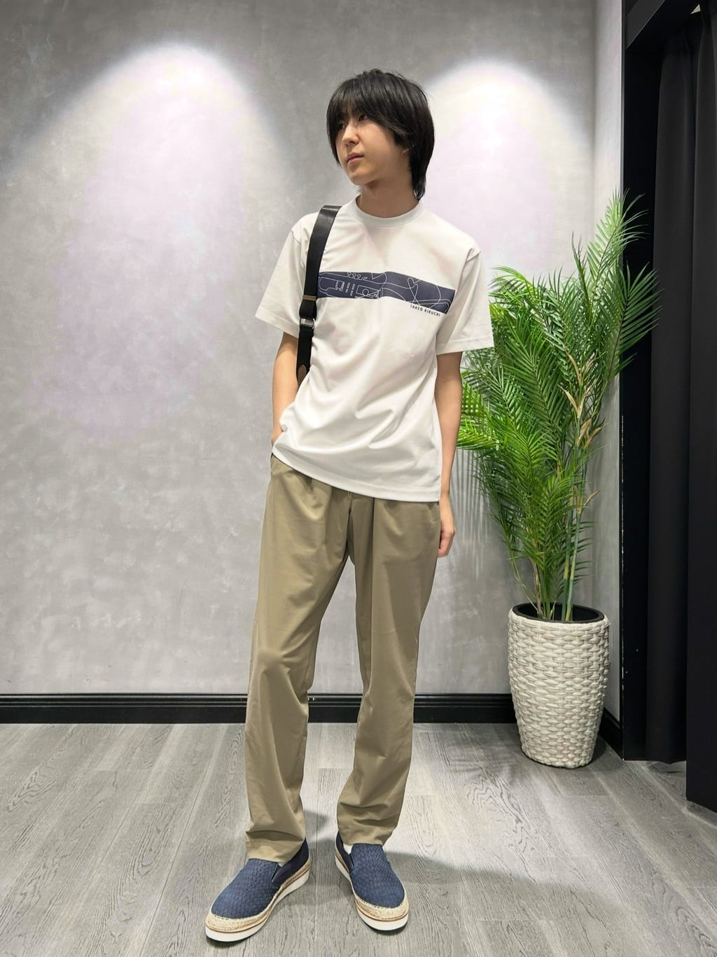 TAKEO KIKUCHIの【COOL CITY WEAR】エアートール パンツ /接触冷感・通気性を使ったコーディネートを紹介します。｜Rakuten Fashion(楽天ファッション／旧楽天ブランドアベニュー)5999894