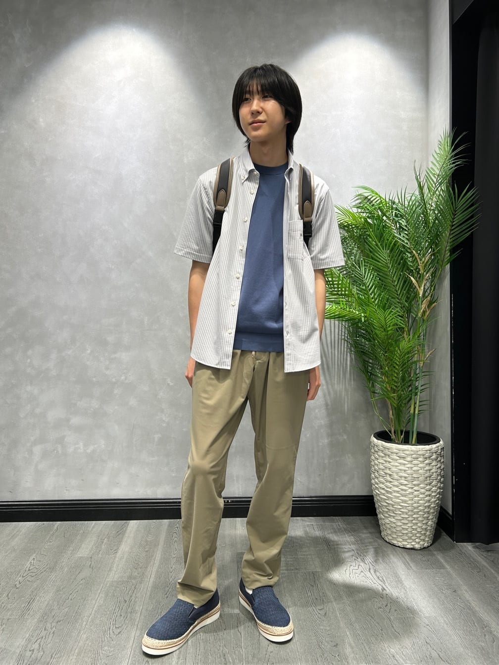 TAKEO KIKUCHIの【COOL CITY WEAR】ストライプジャージ ボタンダウンシャツ /接触冷感を使ったコーディネートを紹介します。｜Rakuten Fashion(楽天ファッション／旧楽天ブランドアベニュー)5999896