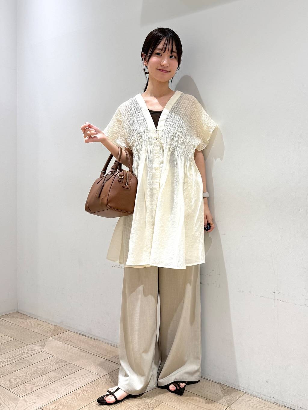 LOWRYS FARM | シャーリングチュニックフレンチスリーブ | Rakuten