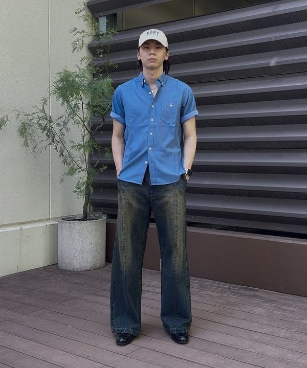 BEAMS HEARTのブラスト シーム バギーデニムパンツを使ったコーディネートを紹介します。｜Rakuten Fashion(楽天ファッション／旧楽天ブランドアベニュー)6006268