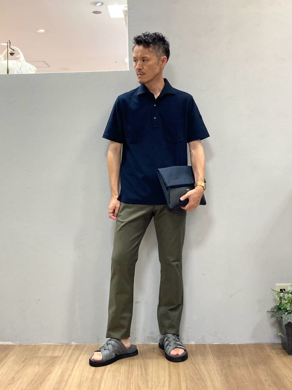 TAKEO KIKUCHIの【尾州織】メランジメッシュ ポロシャツを使ったコーディネートを紹介します。｜Rakuten Fashion(楽天ファッション／旧楽天ブランドアベニュー)6010959