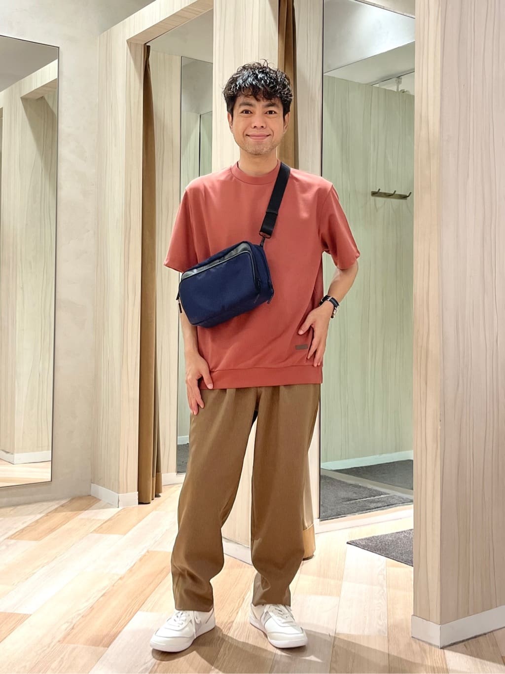 TAKEO KIKUCHIの【尾州ファブリック】 スライドパズル柄 ポンチ プルオーバーを使ったコーディネートを紹介します。｜Rakuten Fashion(楽天ファッション／旧楽天ブランドアベニュー)6012869