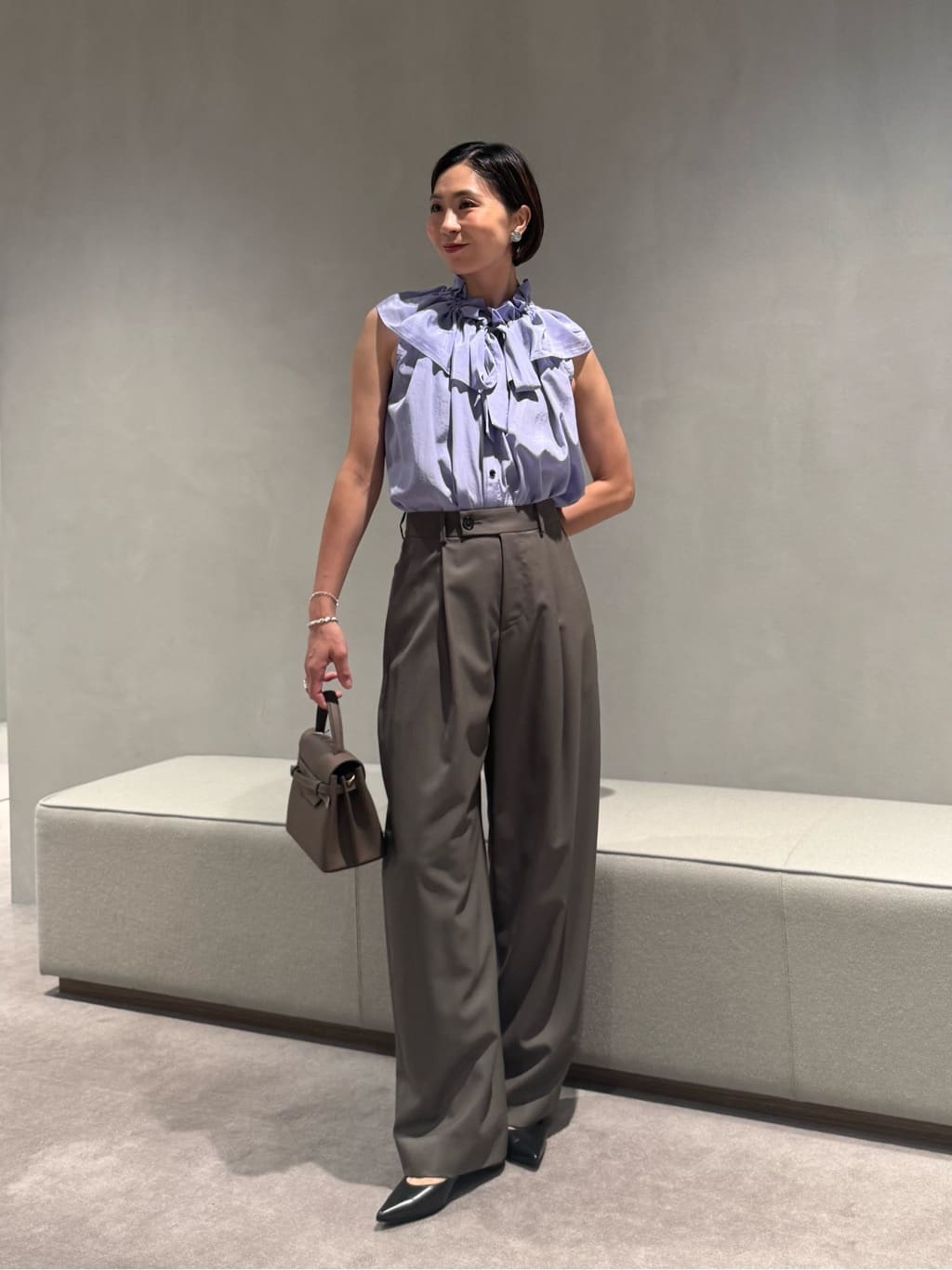 UNITED ARROWS - ギャザーリボンノースリーブブラウス UNITED ARROWS LTD. OUTLET | <AEWEN MATOPH>ギャザーリボン