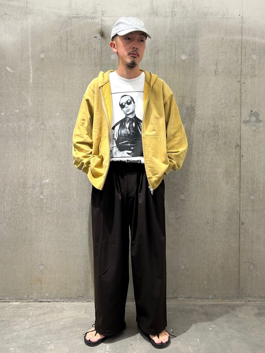 JOURNAL STANDARDの志村けん * JOURNAL STANDARD Tシャツを使ったコーディネートを紹介します。｜Rakuten Fashion(楽天ファッション／旧楽天ブランドアベニュー)6021748