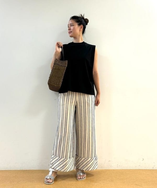 BEAMS HEARTのストライプ ジャカード パンツを使ったコーディネートを紹介します。｜Rakuten Fashion(楽天ファッション／旧楽天ブランドアベニュー)6021849
