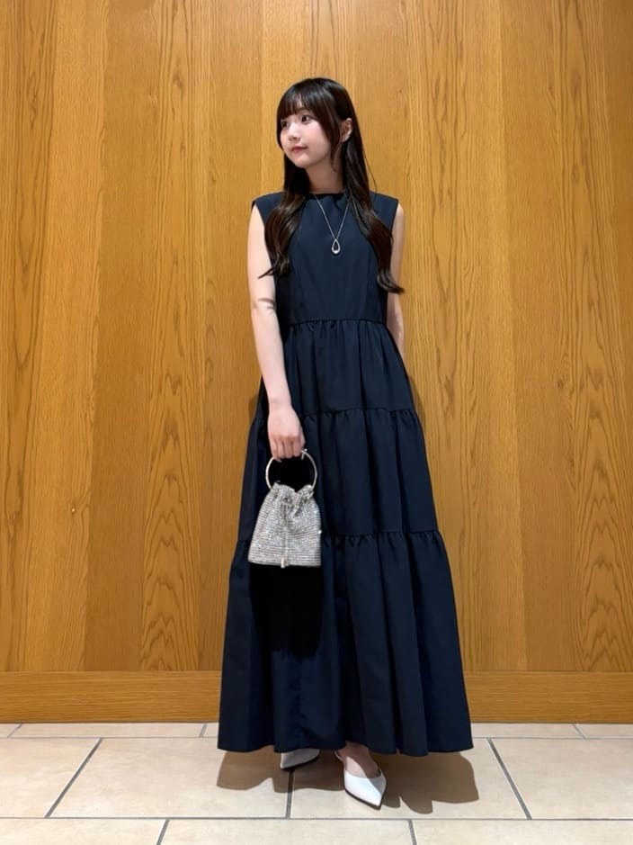 allureville | タイプライターティアードワンピース | Rakuten Fashion