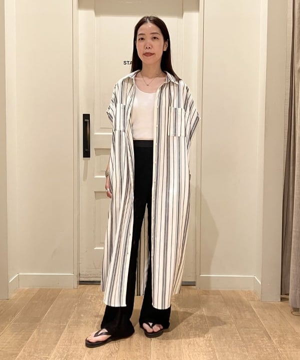 BEAMS HEARTのオーバーショルダー ワンピースを使ったコーディネートを紹介します。｜Rakuten Fashion(楽天ファッション／旧楽天ブランドアベニュー)6023918