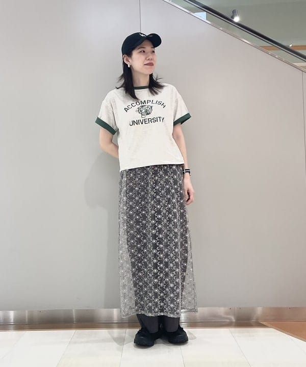 BEAMS HEARTのチュール スパンコール スカートを使ったコーディネートを紹介します。｜Rakuten Fashion(楽天ファッション／旧楽天ブランドアベニュー)6027945