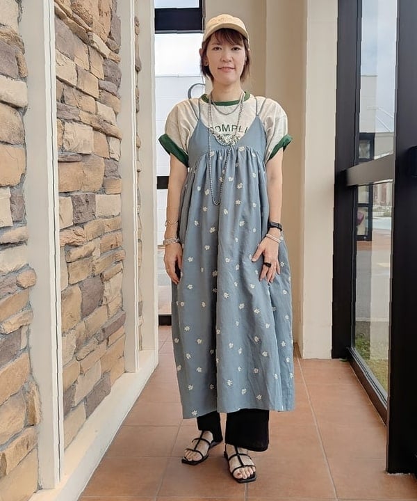 BEAMS HEARTのマーガレット 刺繍 ワンピースを使ったコーディネートを紹介します。｜Rakuten Fashion(楽天ファッション／旧楽天ブランドアベニュー)6031045