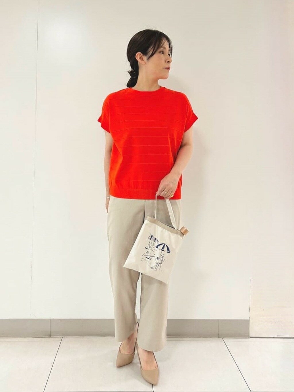AMACAのドライオックスセミワイドクロップトパンツを使ったコーディネートを紹介します。｜Rakuten Fashion(楽天ファッション／旧楽天ブランドアベニュー)6033375
