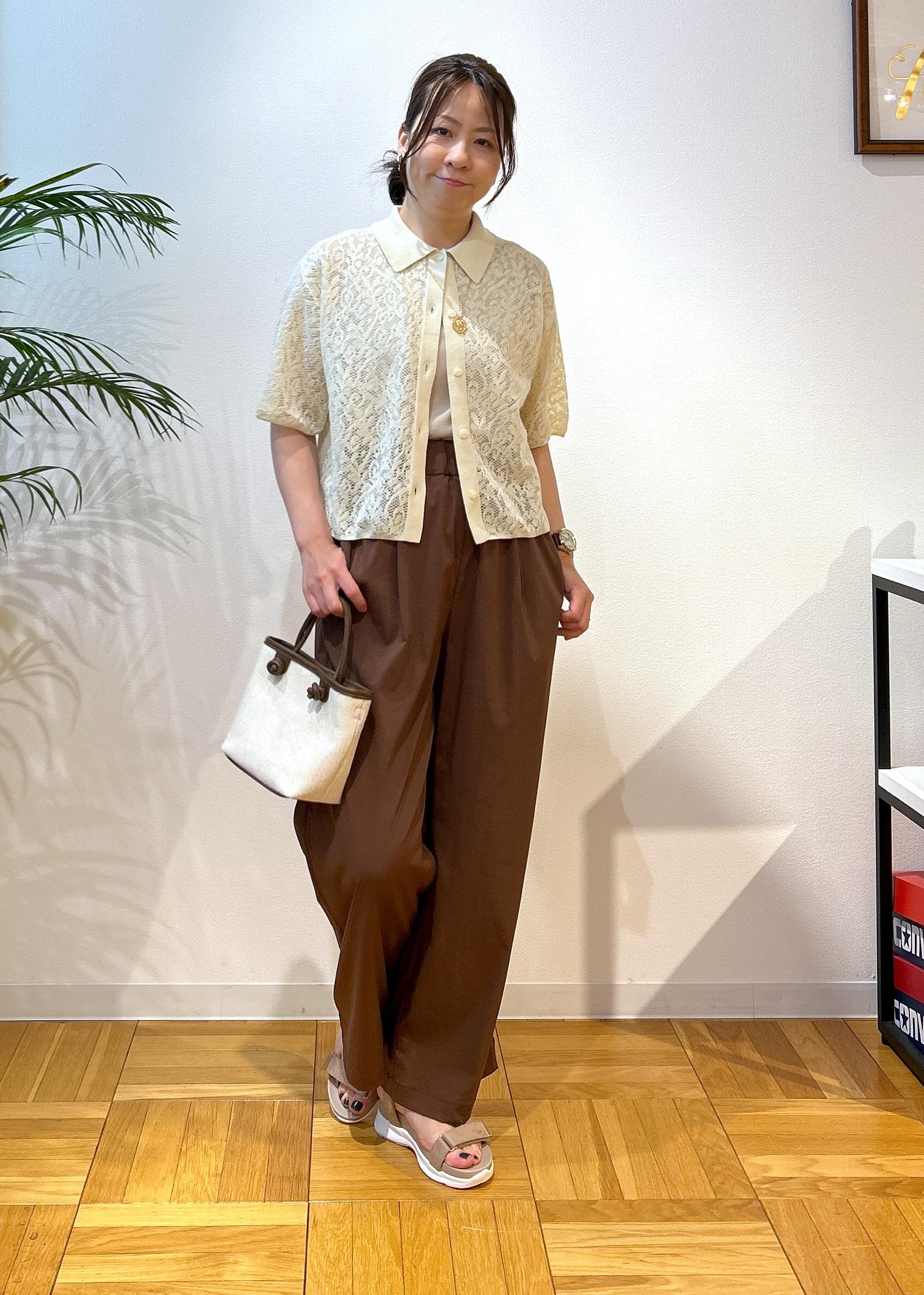 ROPE' PICNICのレース襟付きカーディガンを使ったコーディネートを紹介します。｜Rakuten Fashion(楽天ファッション／旧楽天ブランドアベニュー)6052940