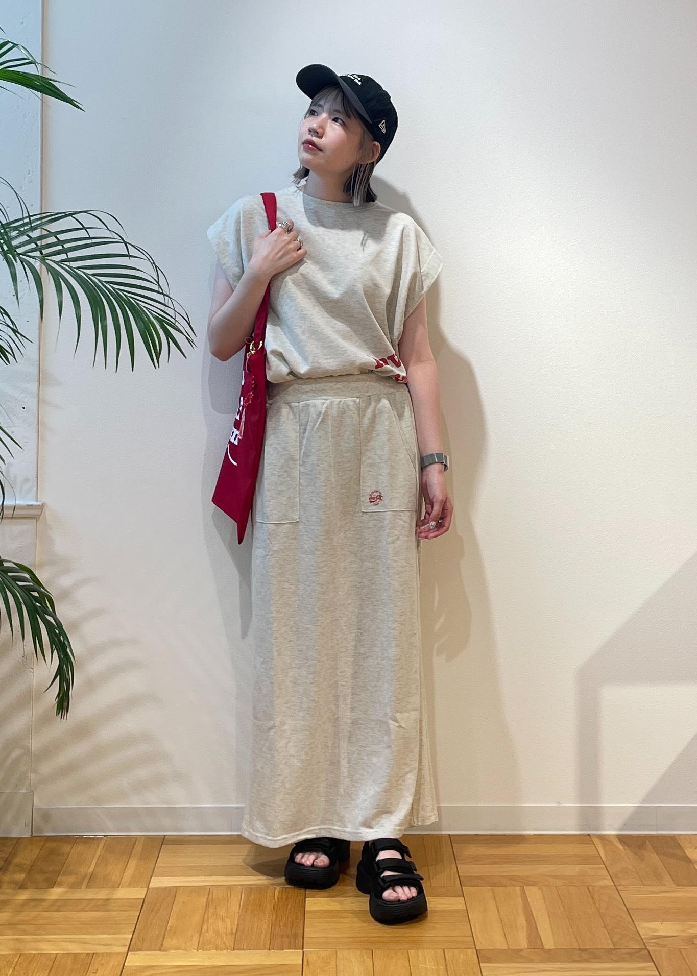 ROPE' PICNICのボリュームソールスニーカーサンダルを使ったコーディネートを紹介します。｜Rakuten Fashion(楽天ファッション／旧楽天ブランドアベニュー)6052947