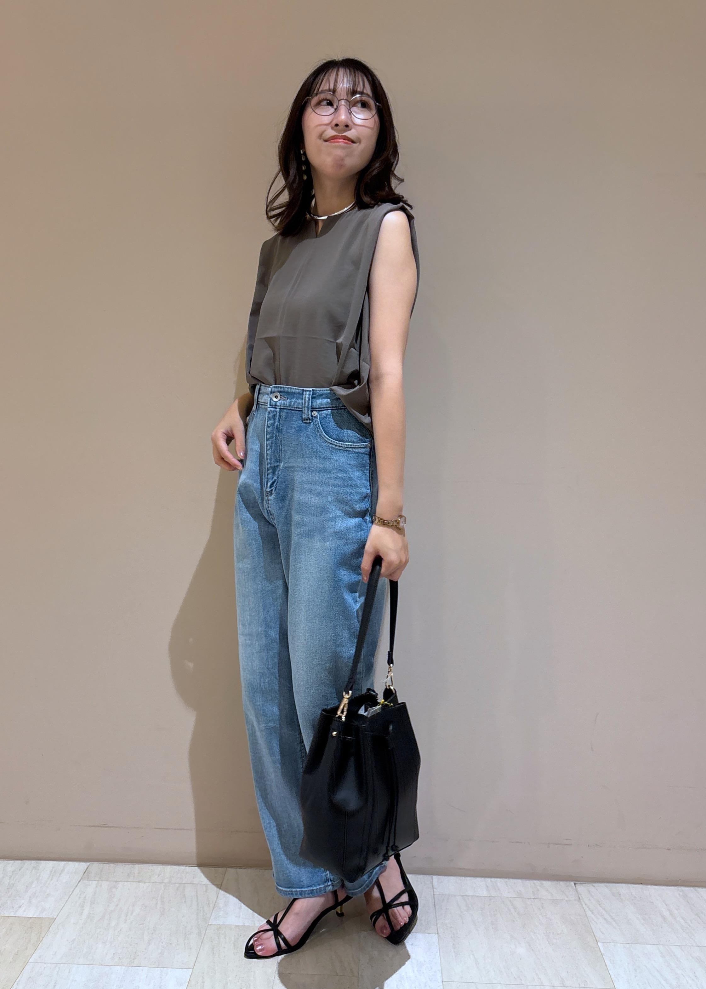 ROPE' PICNICのジョーゼット肩タックブラウス/セットアップ対応を使ったコーディネートを紹介します。｜Rakuten Fashion(楽天ファッション／旧楽天ブランドアベニュー)6052954