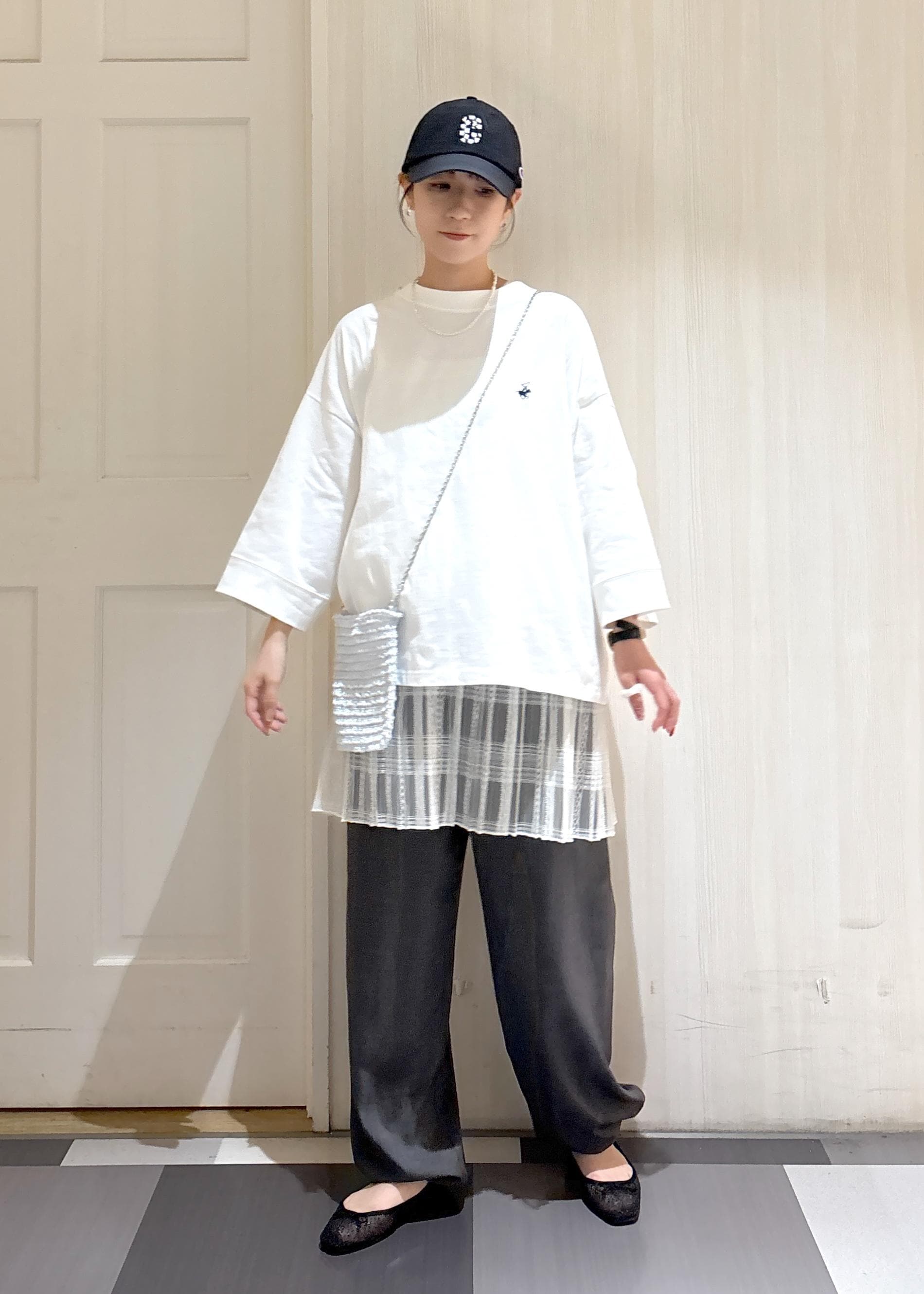 ROPE' PICNICの【BEVERLY HILLS POLO CLUB/ビバリーヒルズポロクラブ】ワイドスリーブTシャツを使ったコーディネートを紹介します。｜Rakuten Fashion(楽天ファッション／旧楽天ブランドアベニュー)6052956