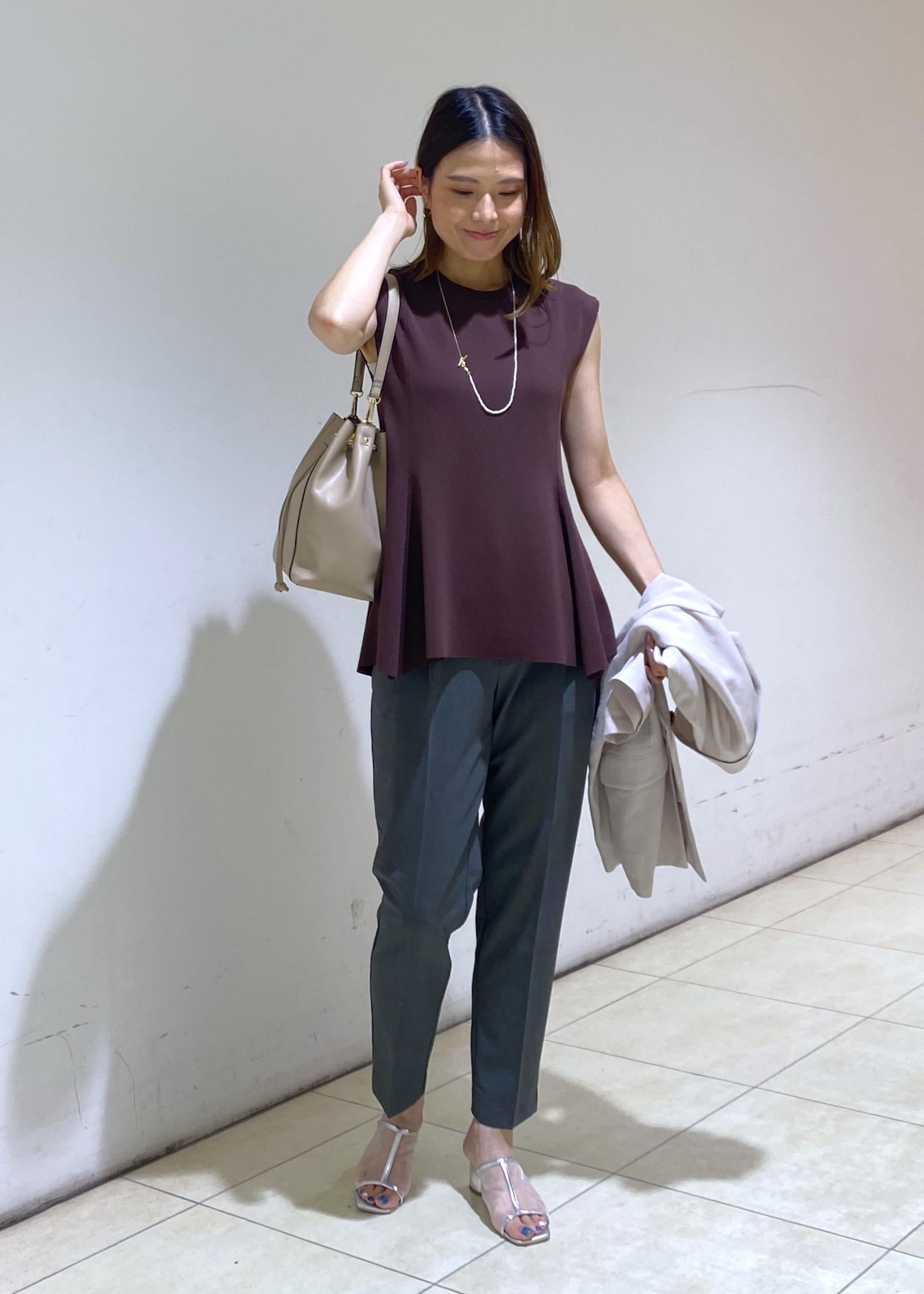 ROPE' PICNICの【洗濯機OK・アンチピリング】八方映えニット ペプラムニットプルオーバーを使ったコーディネートを紹介します。｜Rakuten Fashion(楽天ファッション／旧楽天ブランドアベニュー)6052937