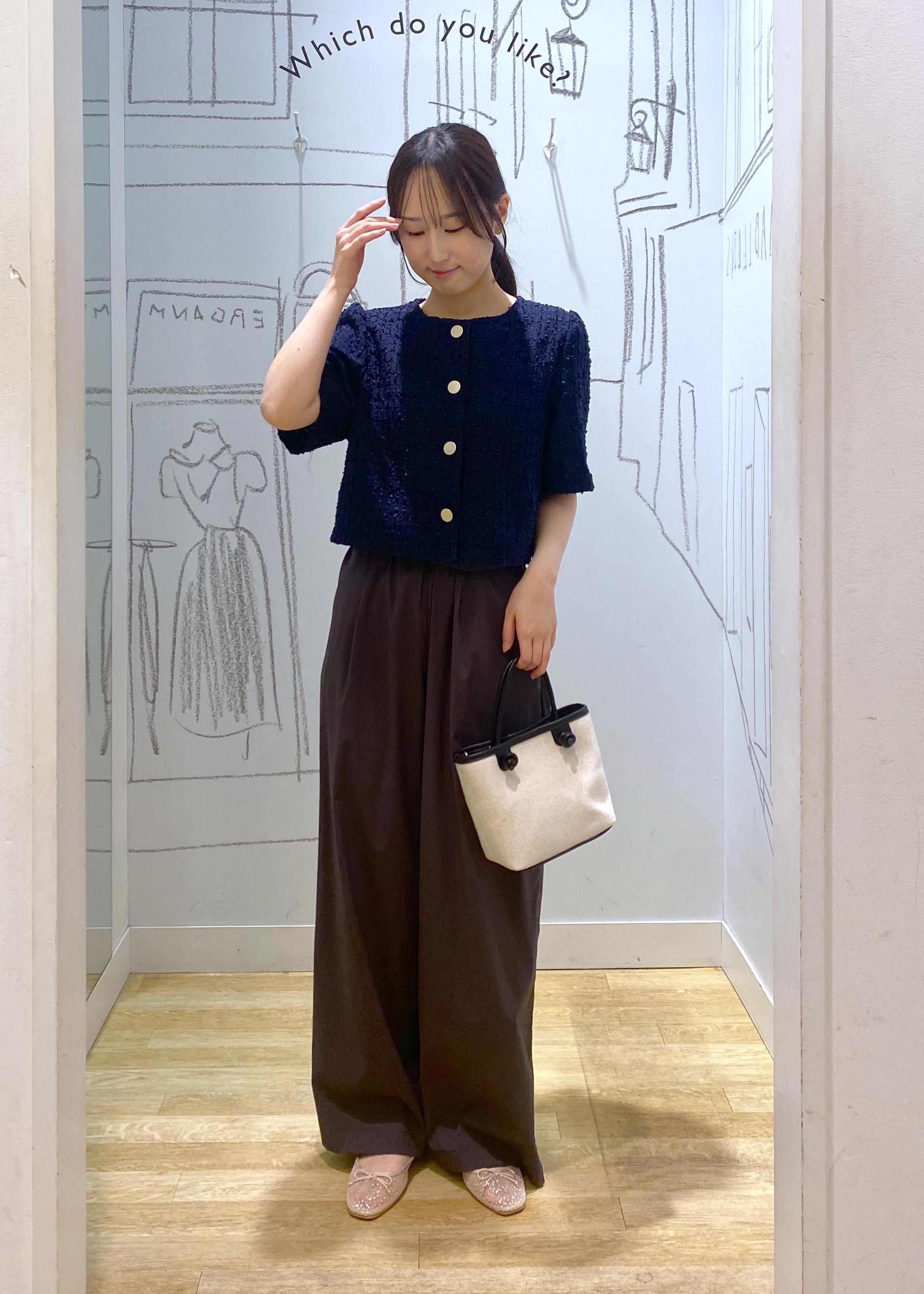 ROPE' PICNICの【サマー・ツイード】金ボタンカーディジャケットを使ったコーディネートを紹介します。｜Rakuten Fashion(楽天ファッション／旧楽天ブランドアベニュー)6052978