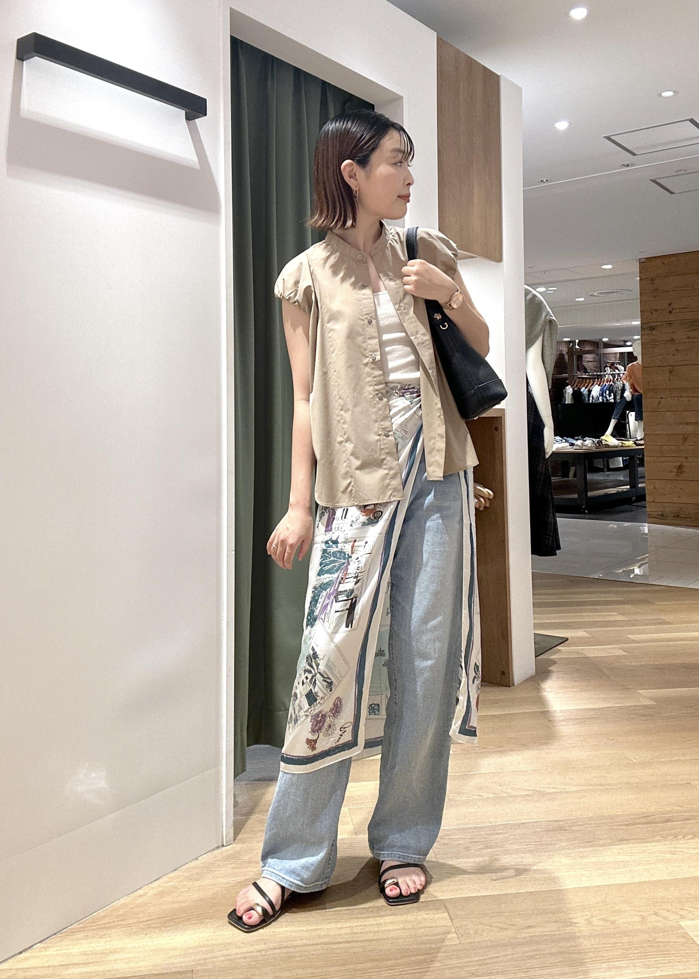 ROPE' PICNICの着丈が選べるバルーンスリーブシャツブラウス/イージーケアを使ったコーディネートを紹介します。｜Rakuten Fashion(楽天ファッション／旧楽天ブランドアベニュー)6053403