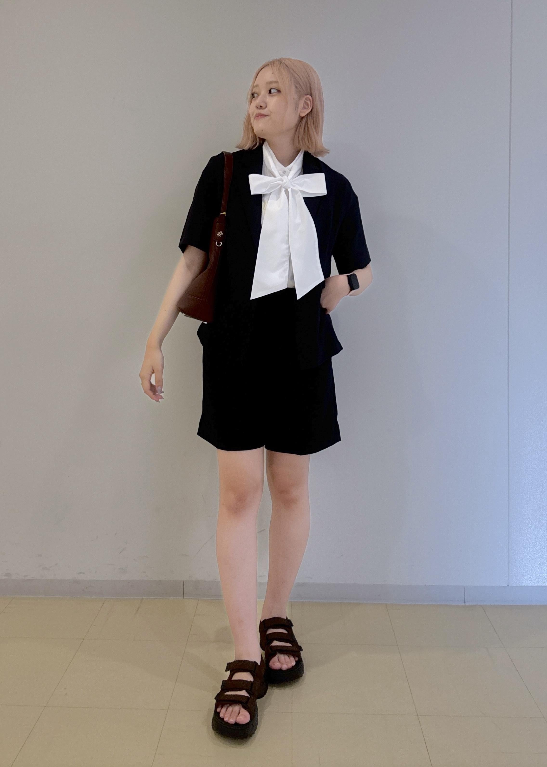 ROPE' PICNICの【接触冷感・吸水速乾・防シワ】エフォートレスリラックスハーフスリーブジャケットを使ったコーディネートを紹介します。｜Rakuten Fashion(楽天ファッション／旧楽天ブランドアベニュー)6053418