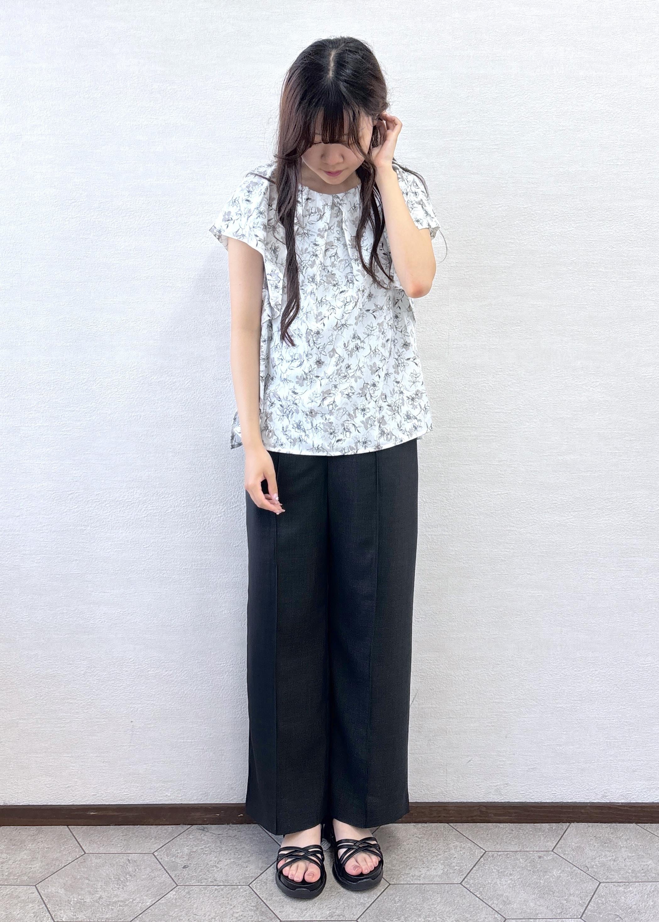 ROPE' PICNICのラッフルスリーブブラウス/通勤対応を使ったコーディネートを紹介します。｜Rakuten Fashion(楽天ファッション／旧楽天ブランドアベニュー)6053441