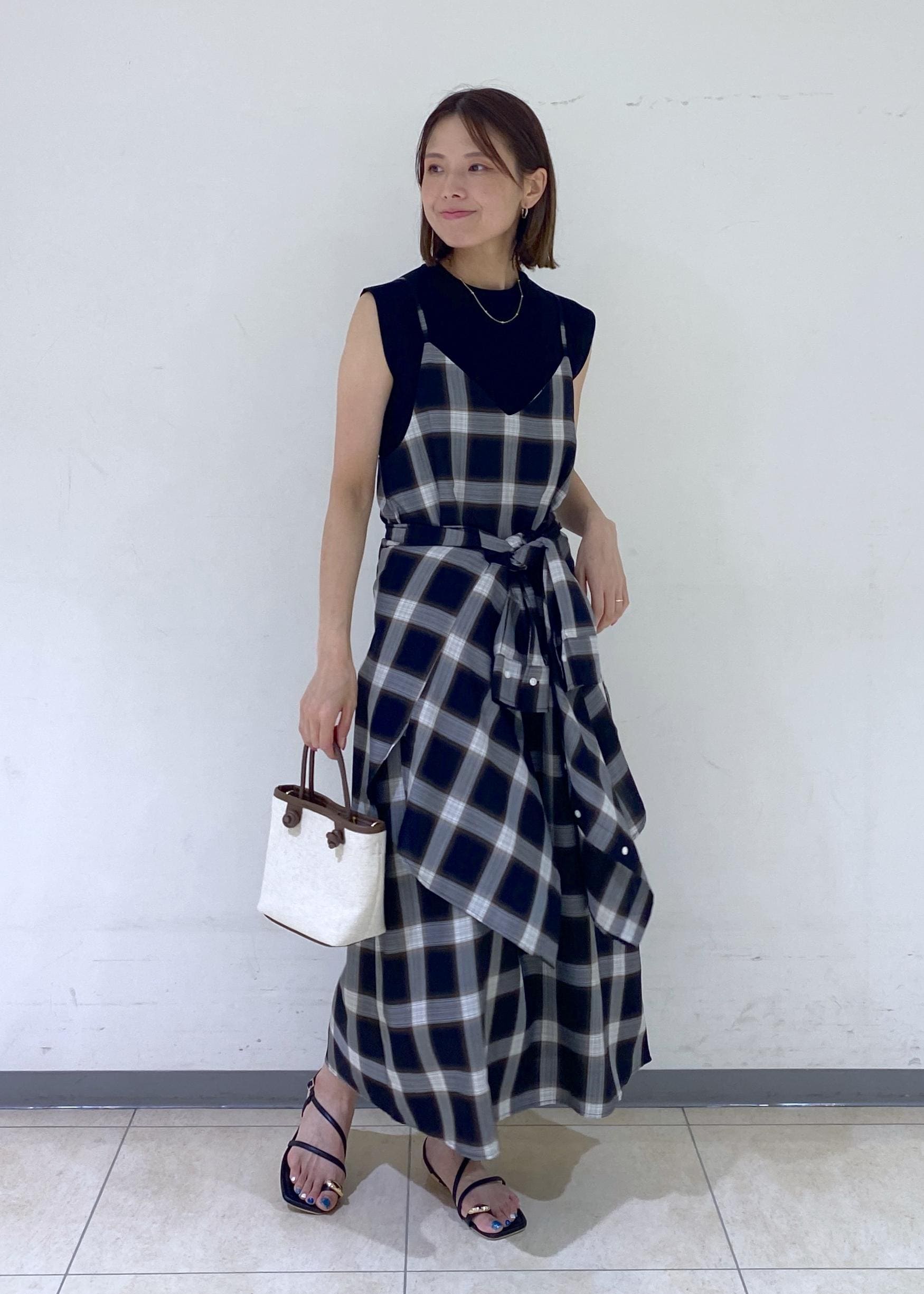 ROPE' PICNICの【UVカット・接触冷感・イージーケア】八方映えニット ゼロスリーブニットプルオーバーを使ったコーディネートを紹介します。｜Rakuten Fashion(楽天ファッション／旧楽天ブランドアベニュー)6117106