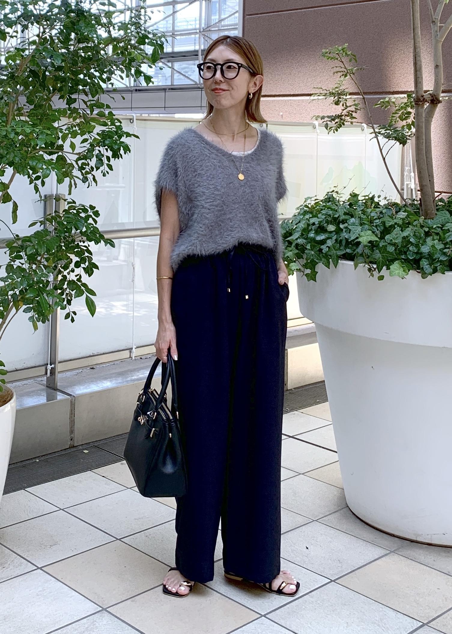 ROPE' PICNICのシャギーニットベストを使ったコーディネートを紹介します。｜Rakuten Fashion(楽天ファッション／旧楽天ブランドアベニュー)6117117