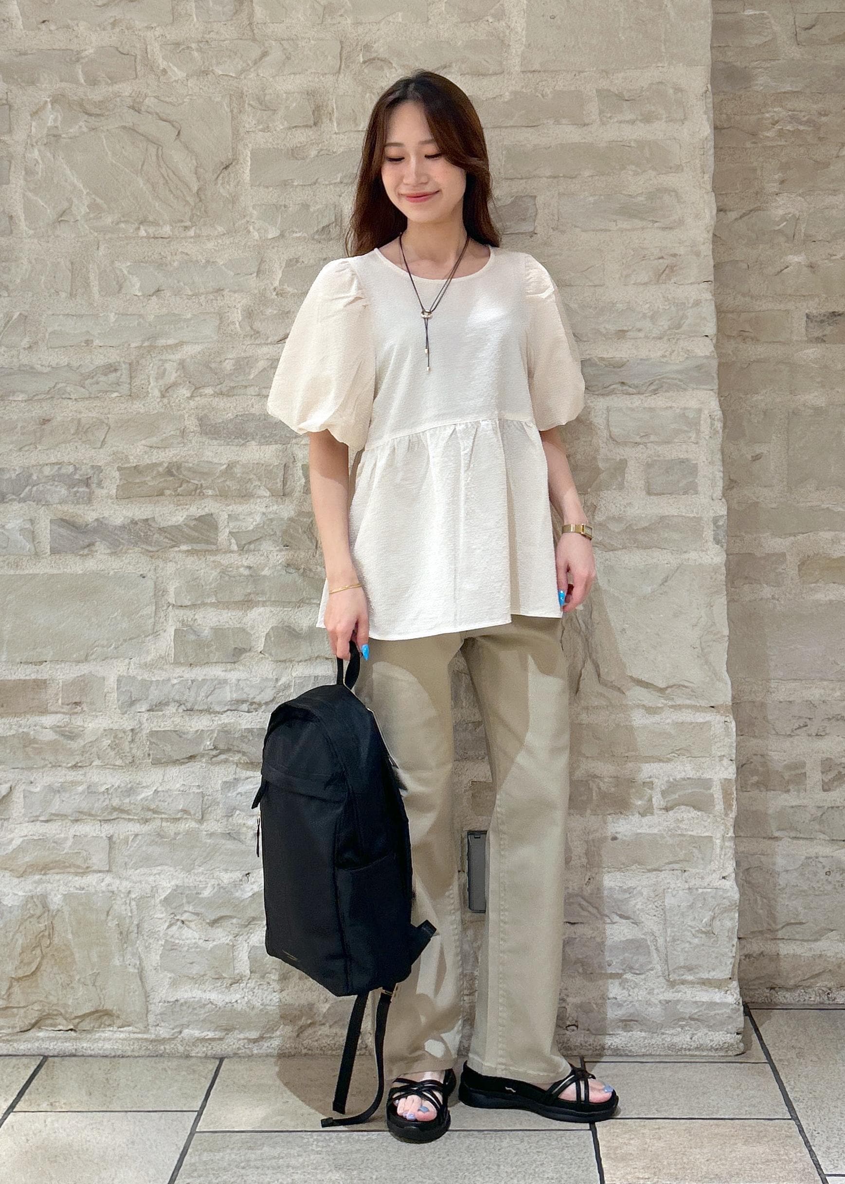 ROPE' PICNICのバルーンペプラムブラウスを使ったコーディネートを紹介します。｜Rakuten Fashion(楽天ファッション／旧楽天ブランドアベニュー)6117136