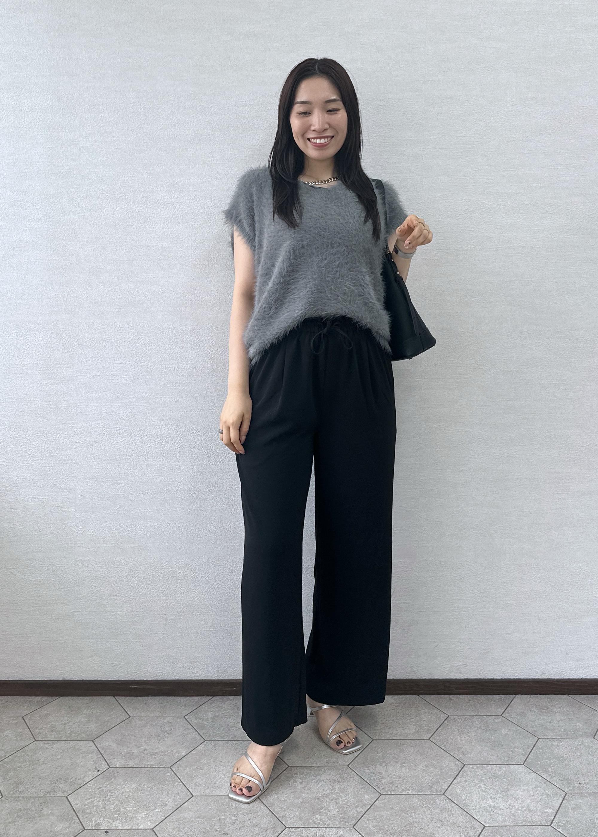 ROPE' PICNICのジョガーイージーワイドパンツ/セットアップ対応を使ったコーディネートを紹介します。｜Rakuten Fashion(楽天ファッション／旧楽天ブランドアベニュー)6117176