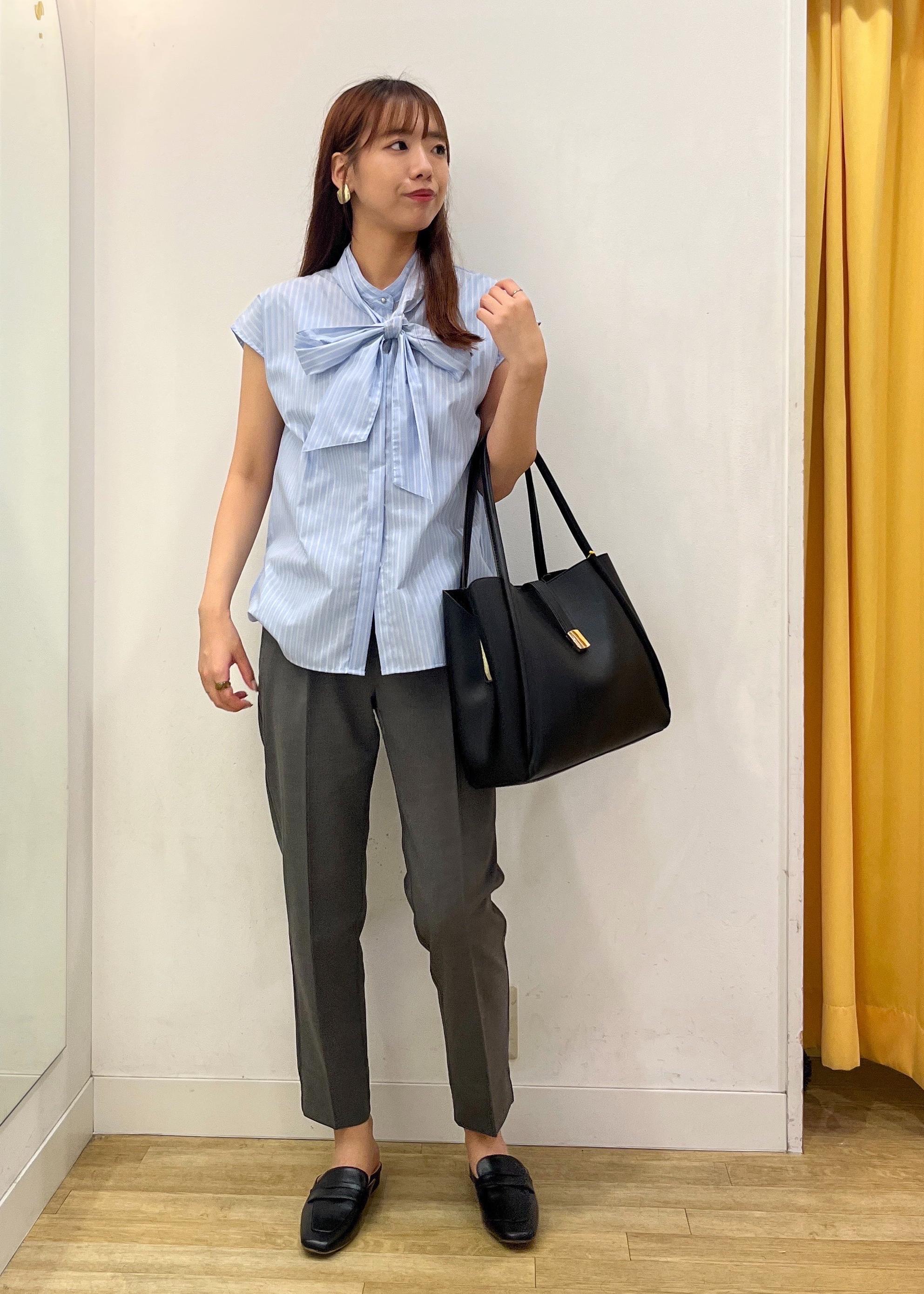 ROPE' PICNICの【防シワ】リボンフレンチスリーブシャツを使ったコーディネートを紹介します。｜Rakuten Fashion(楽天ファッション／旧楽天ブランドアベニュー)6117202