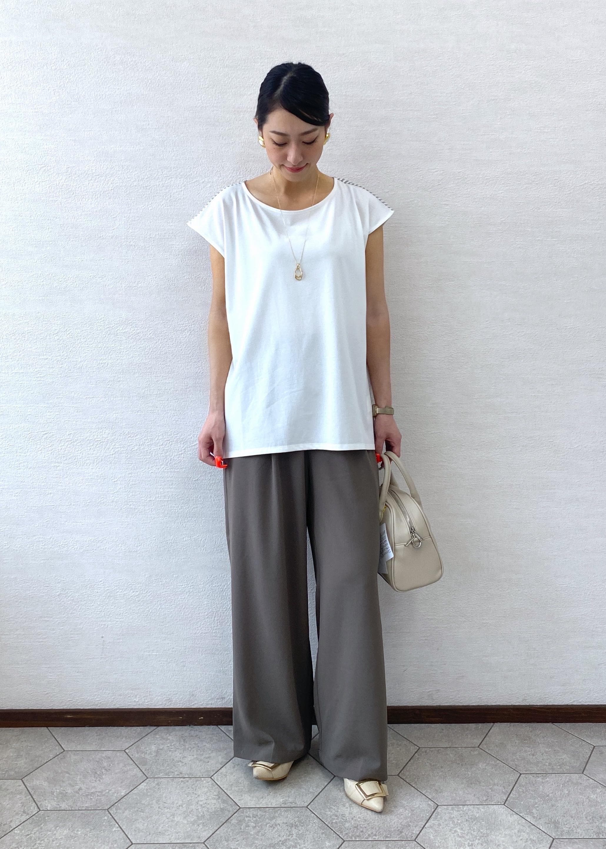 ROPE' PICNICのストライプドッキングフレンチスリーブプルオーバーを使ったコーディネートを紹介します。｜Rakuten Fashion(楽天ファッション／旧楽天ブランドアベニュー)6117209