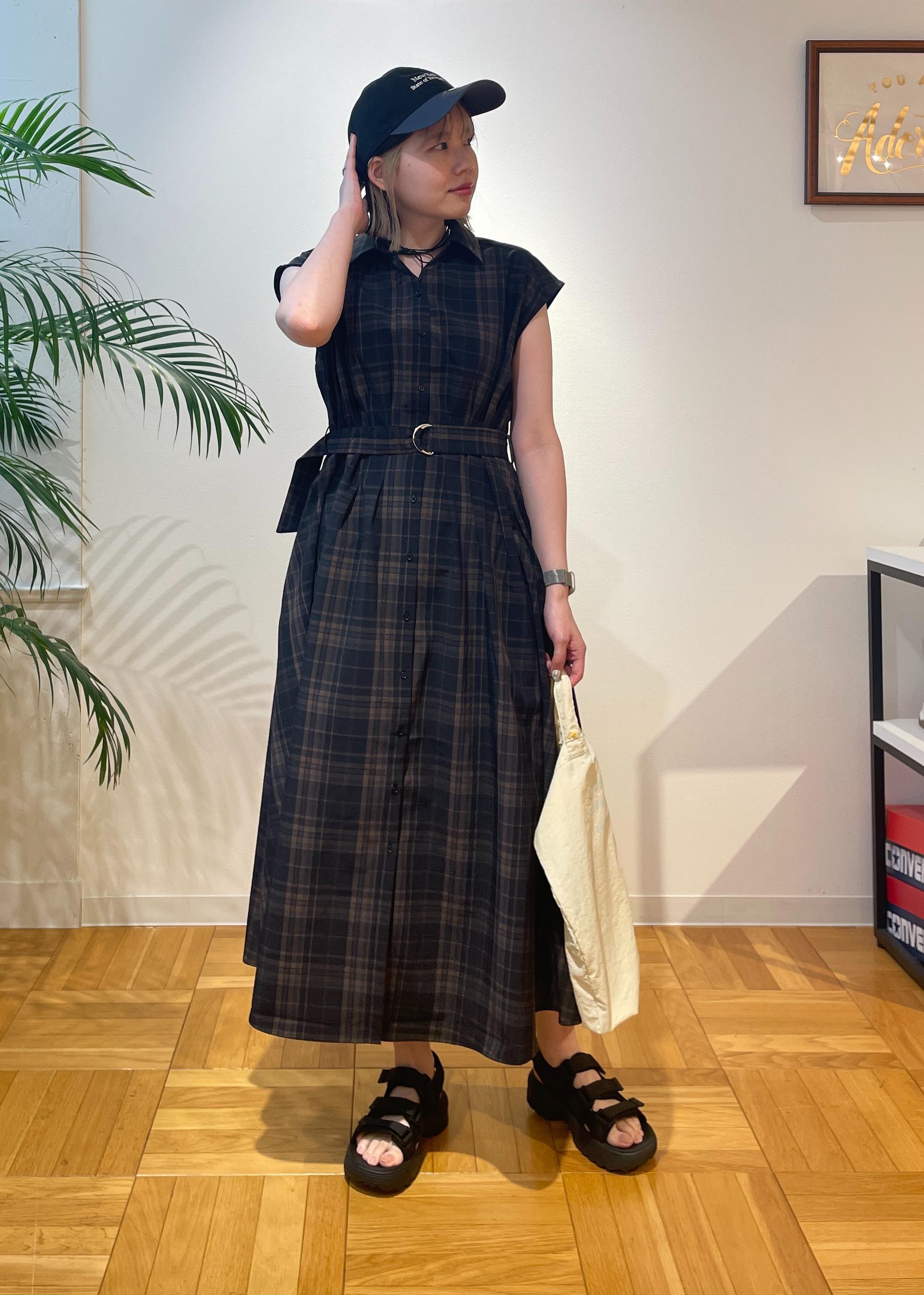 ROPE' PICNICのウエストタックチェックアソートワンピースを使ったコーディネートを紹介します。｜Rakuten Fashion(楽天ファッション／旧楽天ブランドアベニュー)6117309