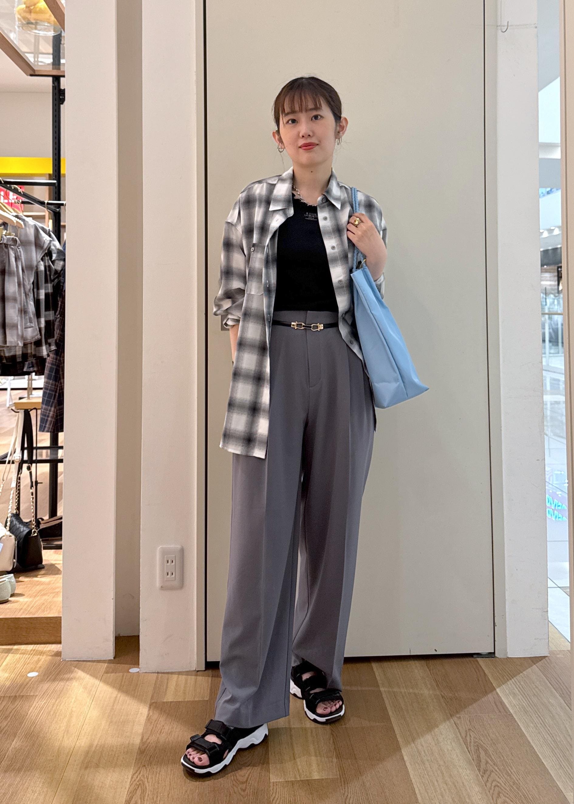 ROPE' PICNICのオンブレチェックシャツ/UVケアを使ったコーディネートを紹介します。｜Rakuten Fashion(楽天ファッション／旧楽天ブランドアベニュー)6117321