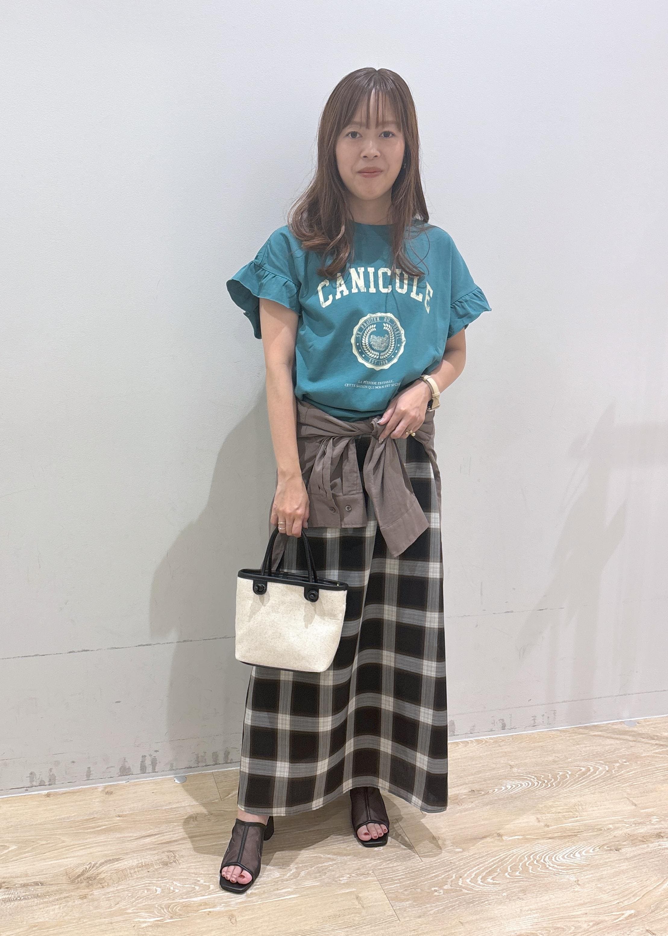 ROPE' PICNICのオンブレチェックキャミソールワンピースを使ったコーディネートを紹介します。｜Rakuten Fashion(楽天ファッション／旧楽天ブランドアベニュー)6117426