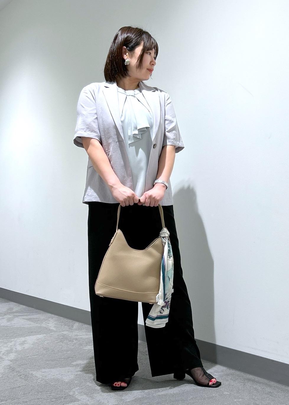 ROPE' PICNICの【接触冷感・吸水速乾・防シワ】エフォートレスリラックスハーフスリーブジャケットを使ったコーディネートを紹介します。｜Rakuten Fashion(楽天ファッション／旧楽天ブランドアベニュー)6117382