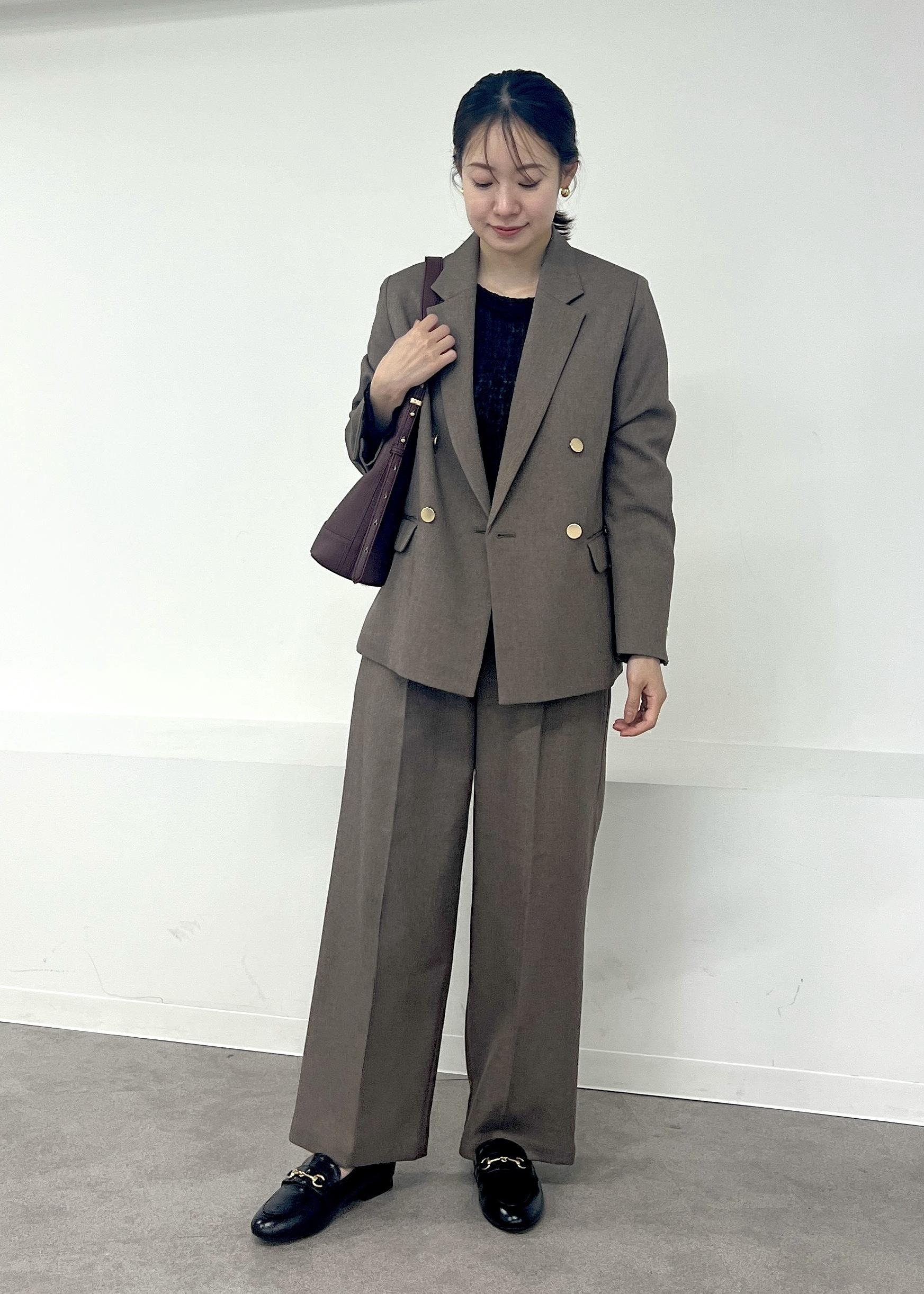 ROPE' PICNICの【低身長・小柄さんサイズ】レディハンサムシリーズ ウールライク金ボタンジャケット(半裏地)を使ったコーディネートを紹介します。｜Rakuten Fashion(楽天ファッション／旧楽天ブランドアベニュー)6117476