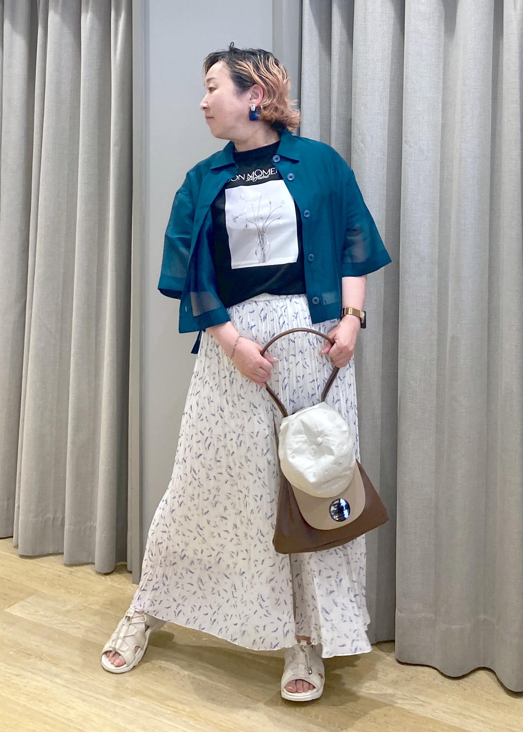 ROPE' PICNICの【接触冷感】ハーフスリーブシアーシャツを使ったコーディネートを紹介します。｜Rakuten Fashion(楽天ファッション／旧楽天ブランドアベニュー)6117482