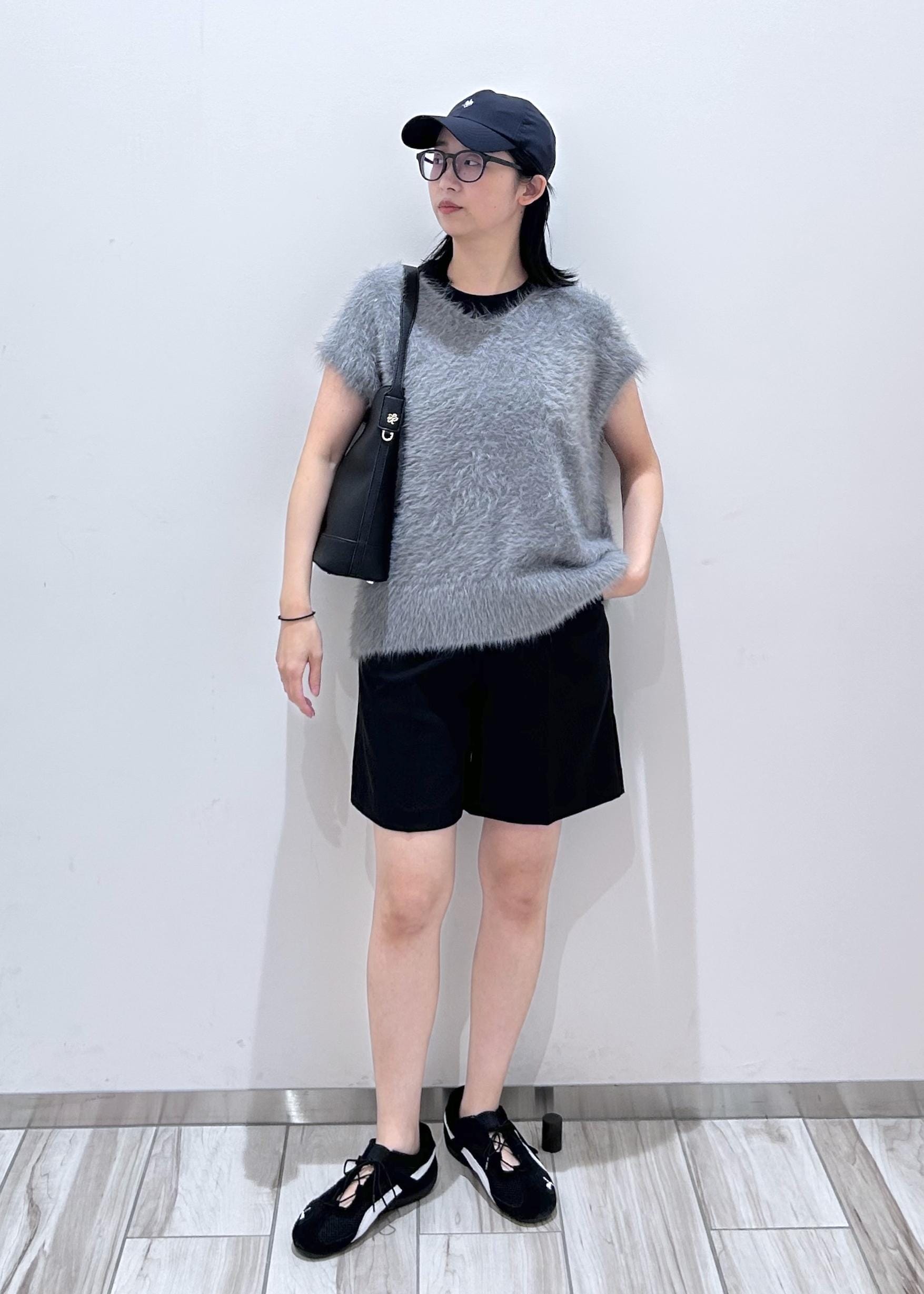 ROPE' PICNICのシャギーニットベストを使ったコーディネートを紹介します。｜Rakuten Fashion(楽天ファッション／旧楽天ブランドアベニュー)6117487