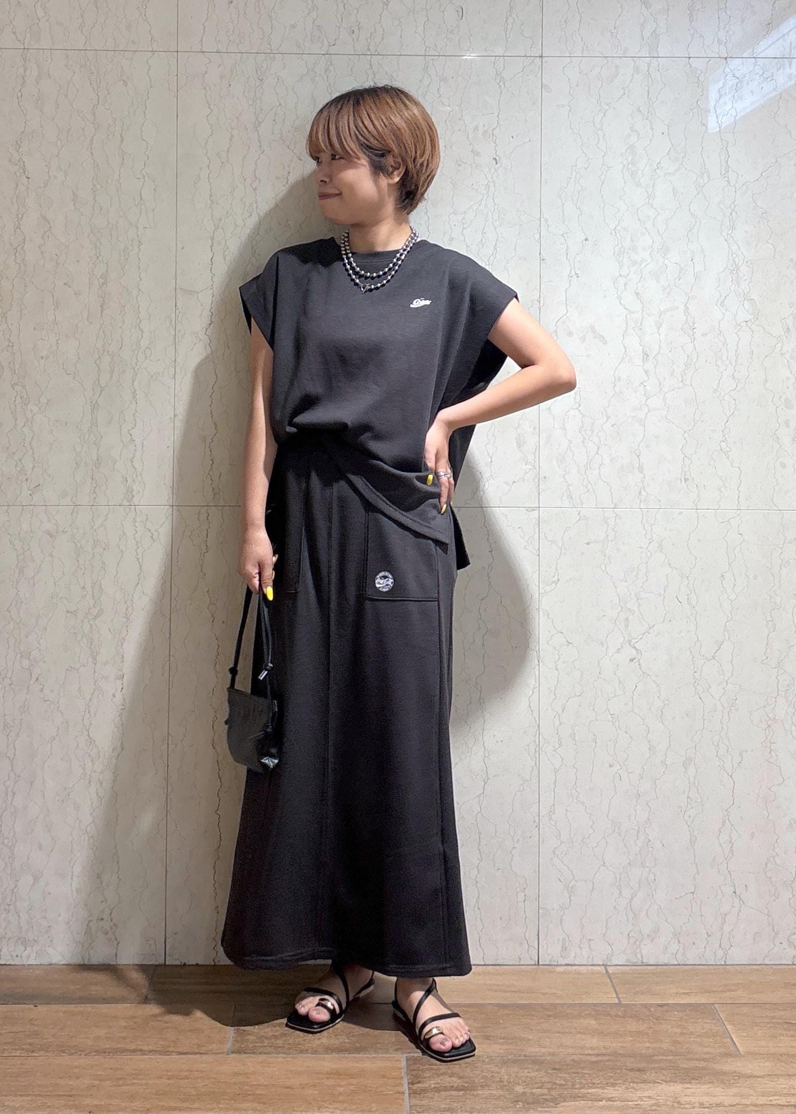 ROPE' PICNICの【Coca-Cola】【汗染み加工・セットアップ対応】ラメ入りミニ裏毛フレンチスリーブTシャツを使ったコーディネートを紹介します。｜Rakuten Fashion(楽天ファッション／旧楽天ブランドアベニュー)6117505