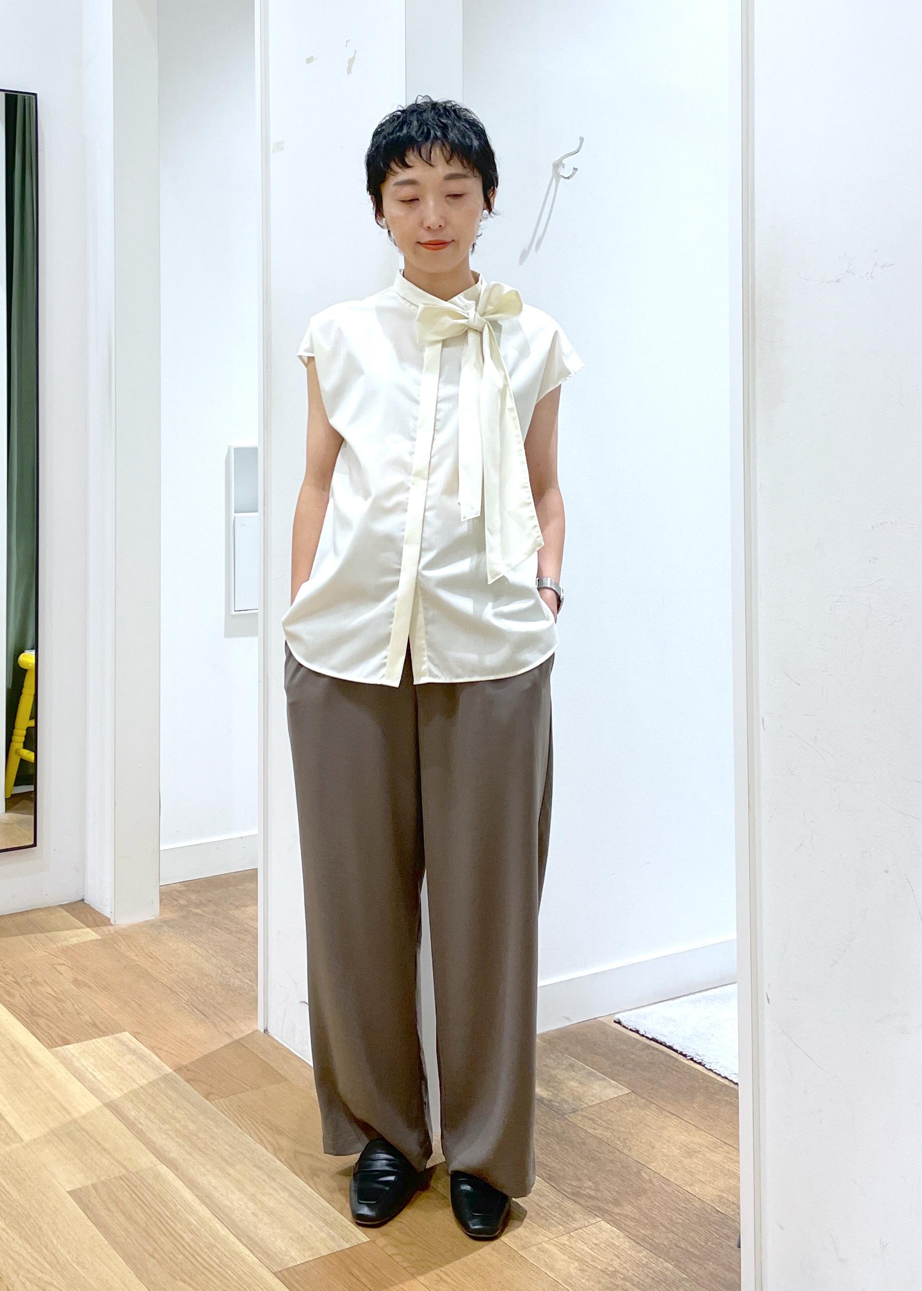 ROPE' PICNICの【防シワ】リボンフレンチスリーブシャツを使ったコーディネートを紹介します。｜Rakuten Fashion(楽天ファッション／旧楽天ブランドアベニュー)6117440