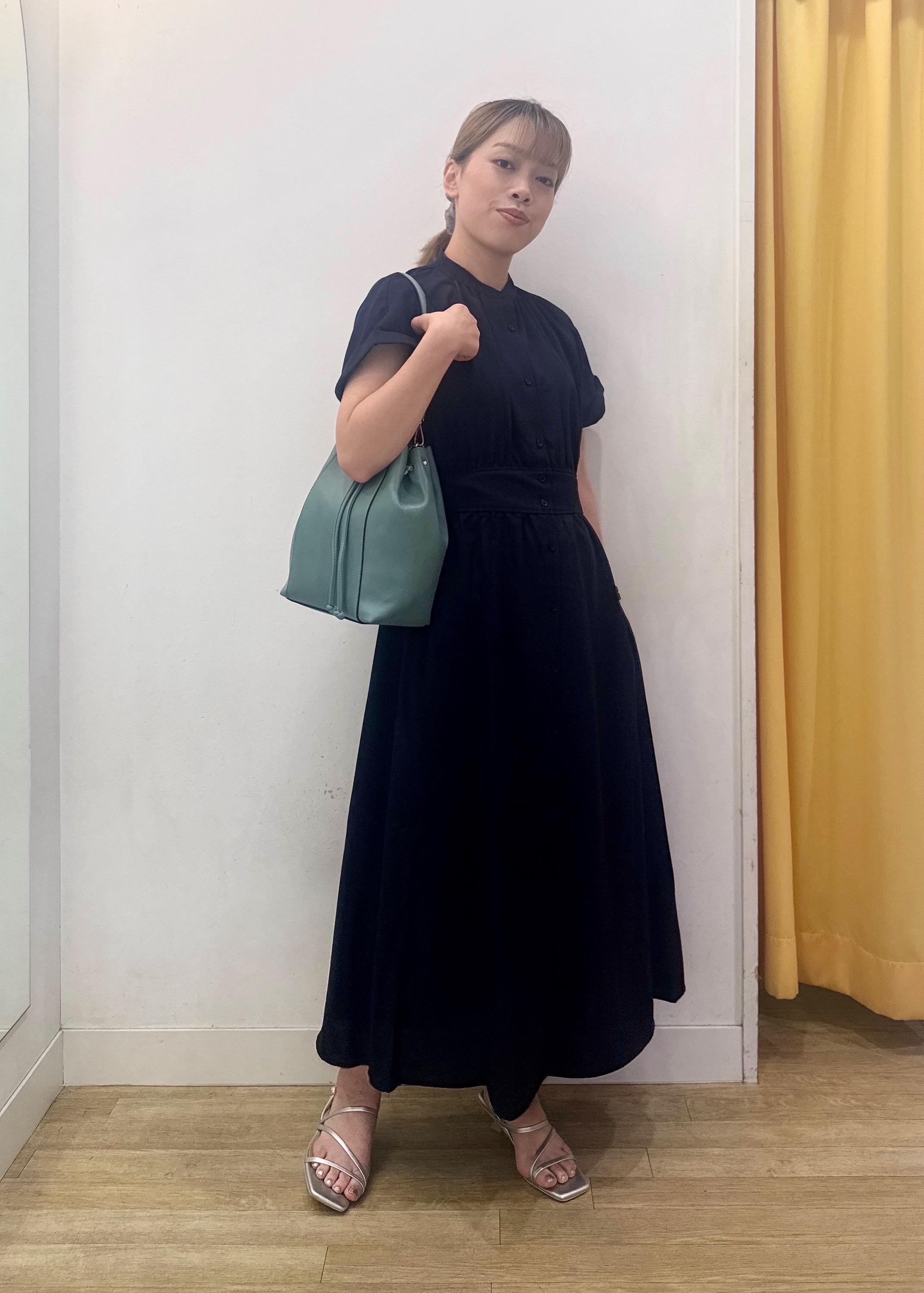 ROPE' PICNICのフレンチドルマンワンピースを使ったコーディネートを紹介します。｜Rakuten Fashion(楽天ファッション／旧楽天ブランドアベニュー)6117517